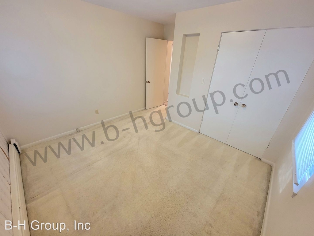 6209 75th St - Photo 9