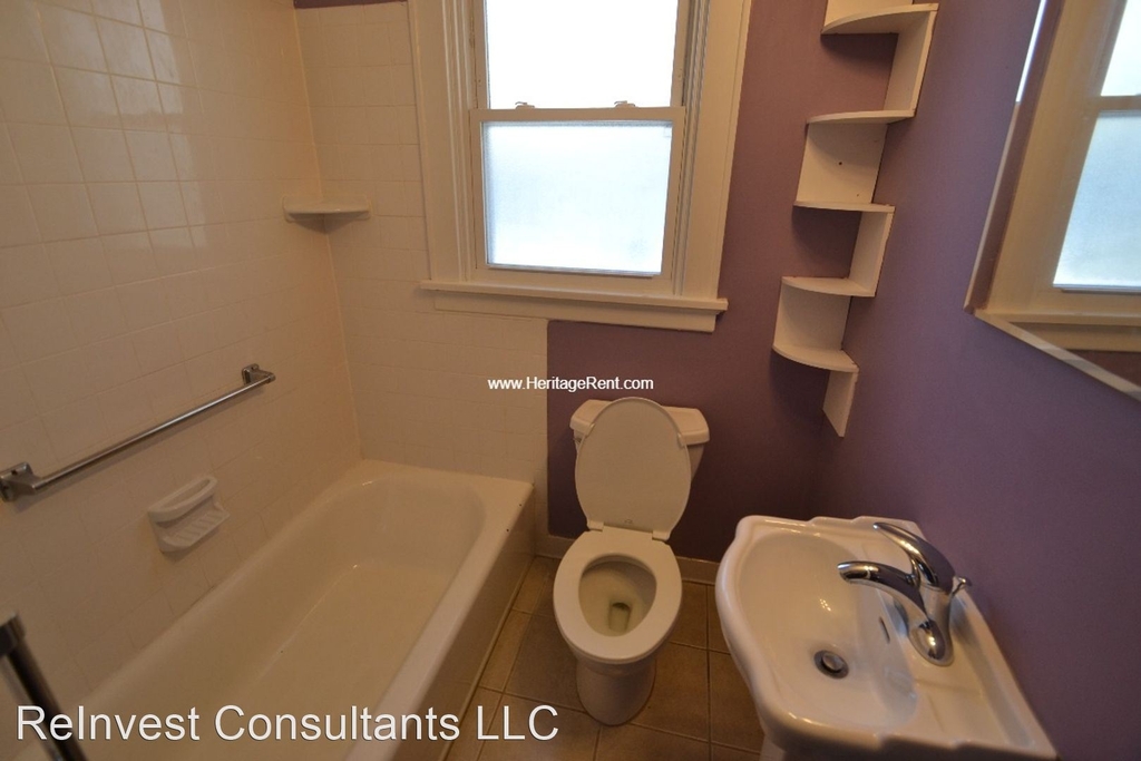 1816 Sterling Ave - Photo 2