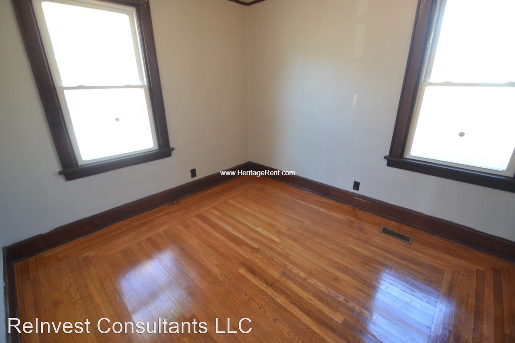 1816 Sterling Ave - Photo 3