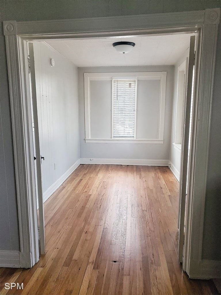 120 Lincoln Street Ne Frances Court - Photo 3