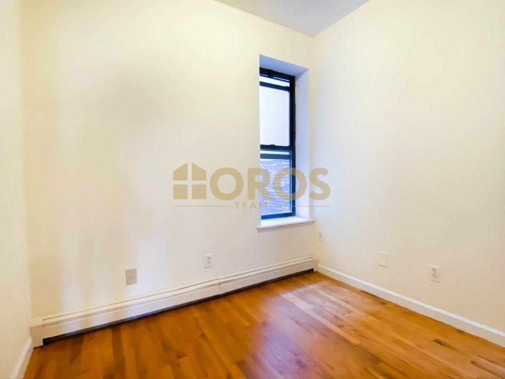 200 East 7th Street - Photo 5