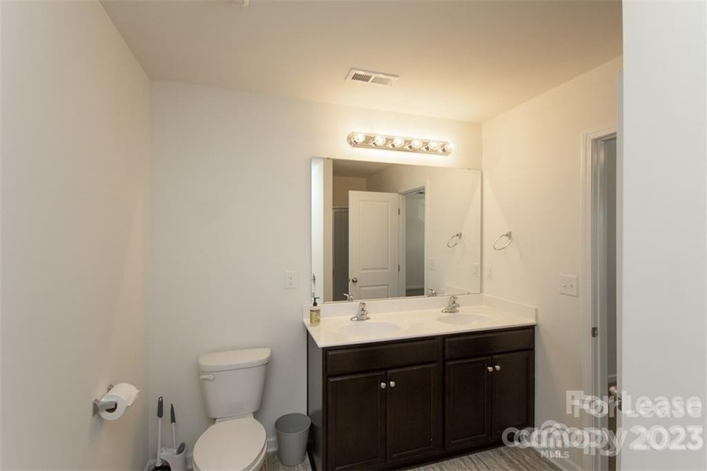 5507 Tumbling Brook Lane - Photo 12