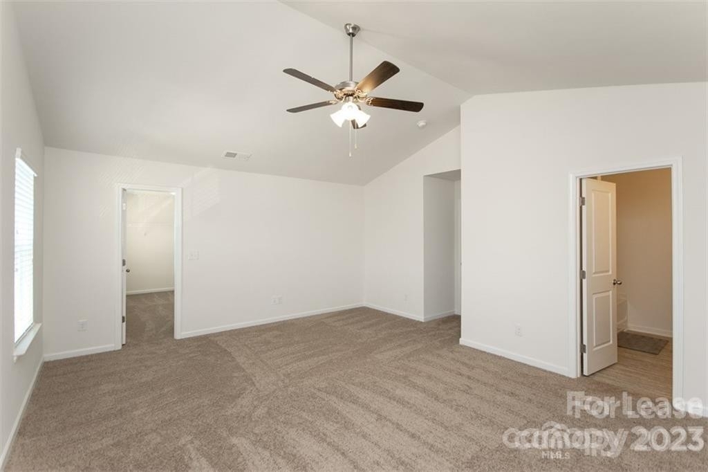 5507 Tumbling Brook Lane - Photo 9