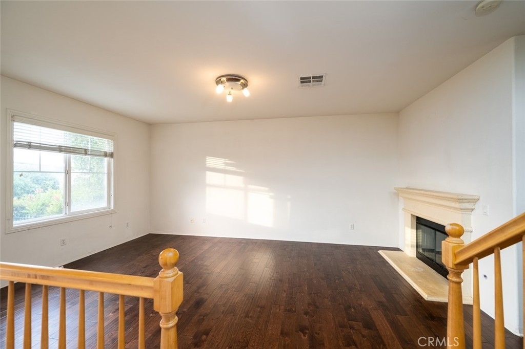 20548 Earl Street - Photo 10