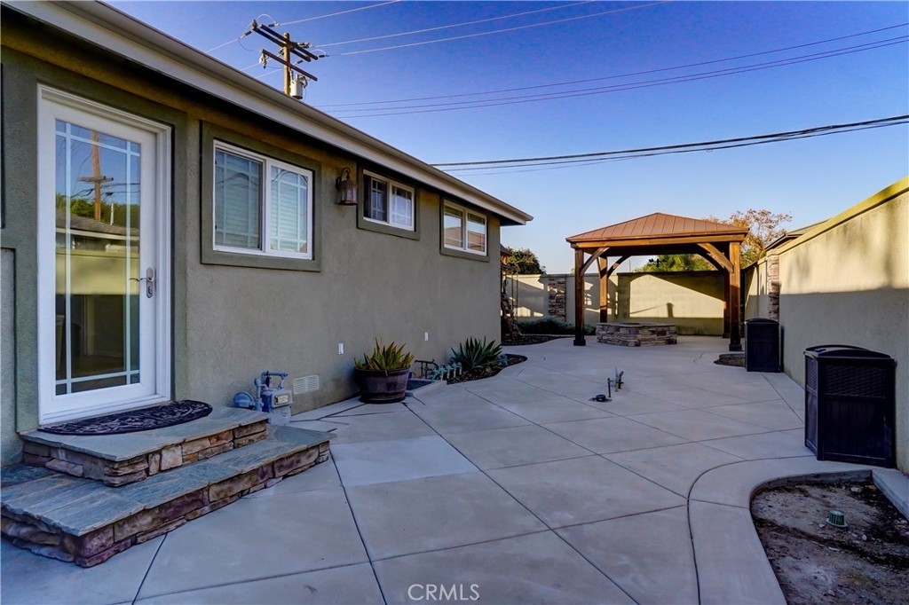 5923 Reva Street - Photo 14