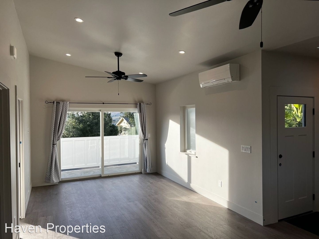 909 Rachel Court - Photo 1