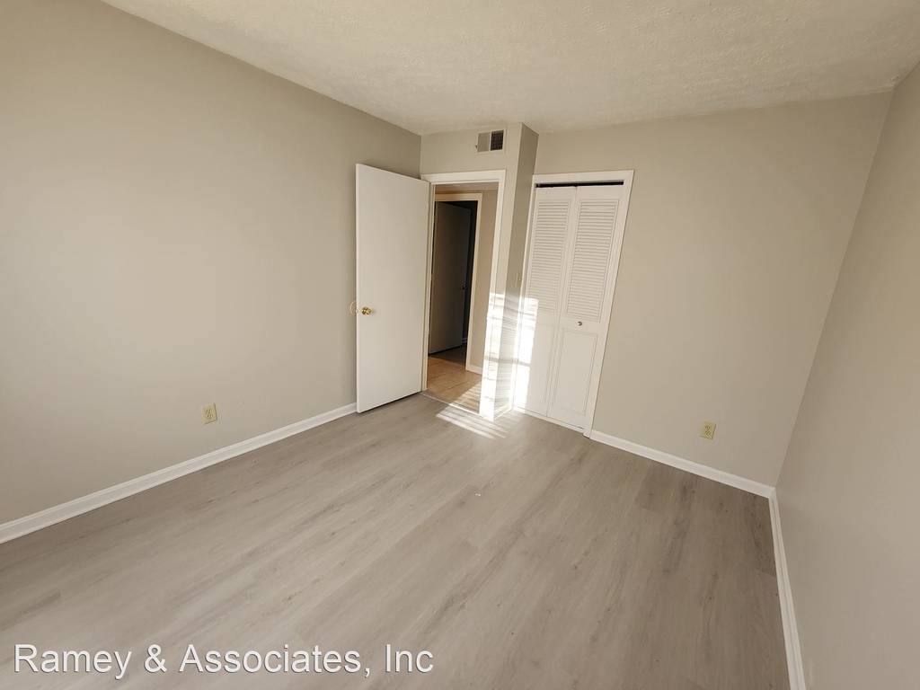 4201 Sanford Ave - Photo 10