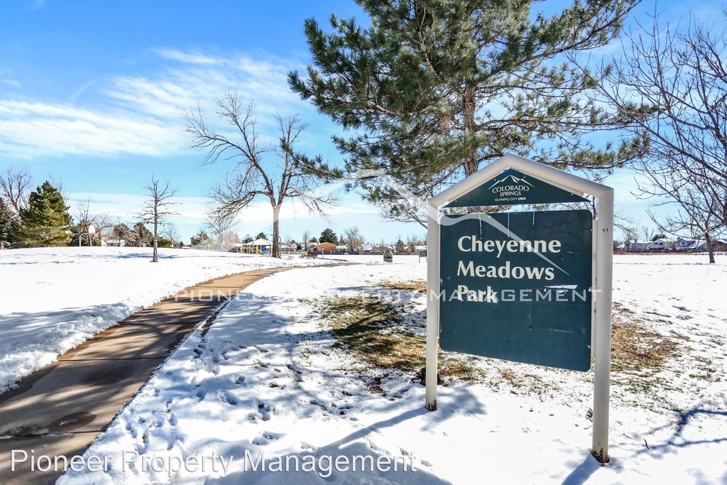 1025 Cheyenne Villas Point - Photo 24