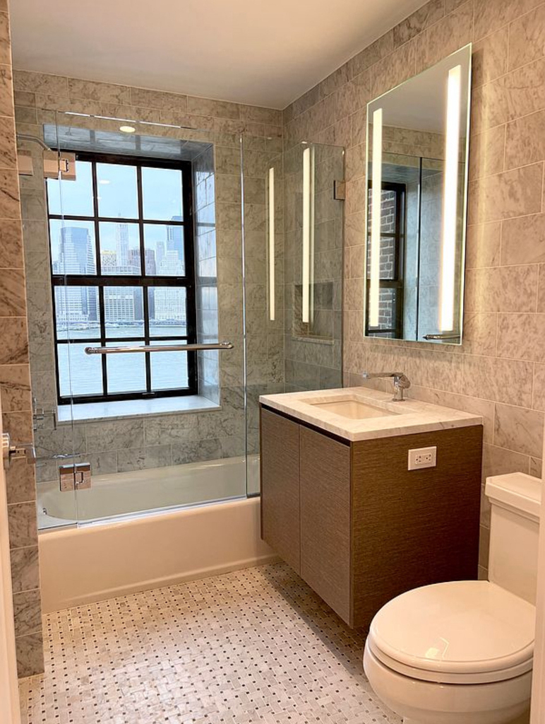 124 Columbia Heights - Photo 2