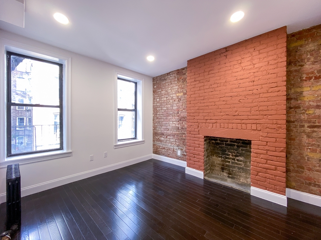 337 East 6th Street - Photo 0