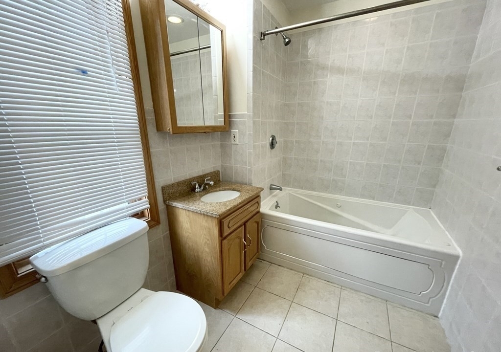 241 West 3rd - Photo 11