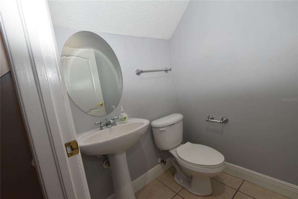 8806 Bayaud Drive - Photo 5