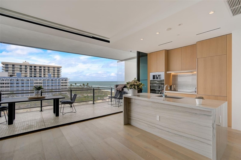 8701 Collins Ave - Photo 8