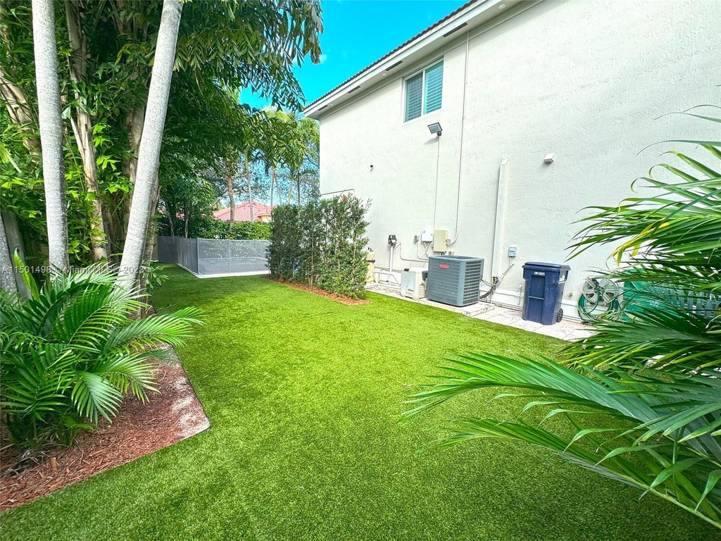9063 Sw 163rd Ter - Photo 31