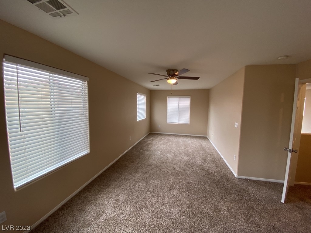 5680 Woods Crossing Street - Photo 32