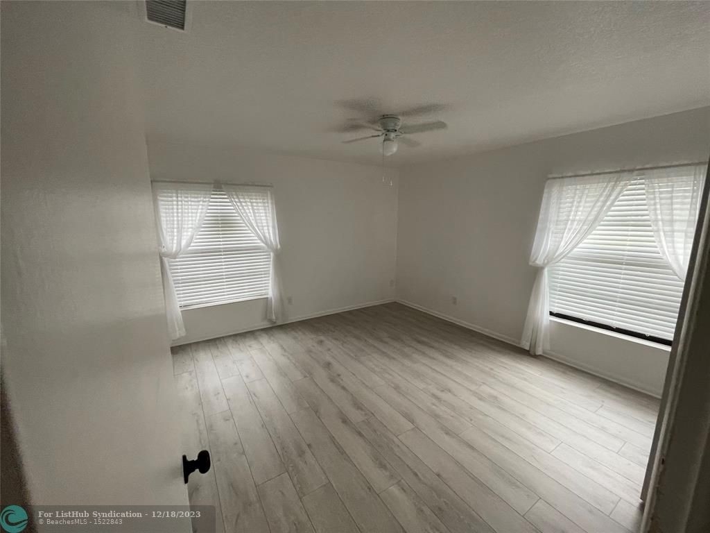 6101 Woodlake Blvd - Photo 14