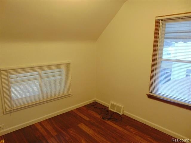 1381 Russell Avenue - Photo 7