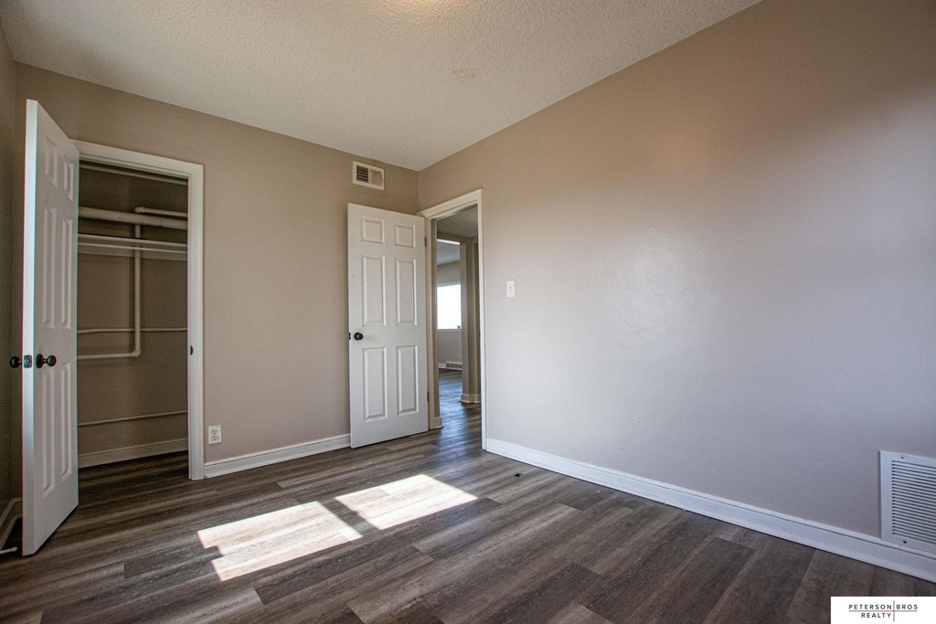 3311 S 32 Avenue - Photo 5