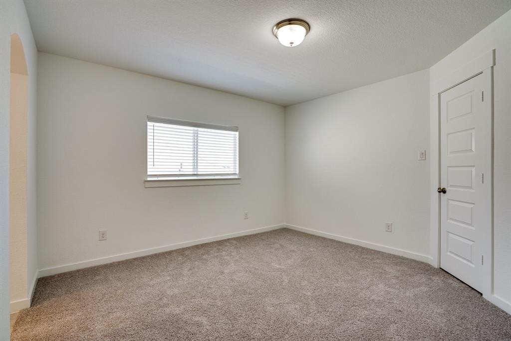 1604 Barberry Hill Road - Photo 25