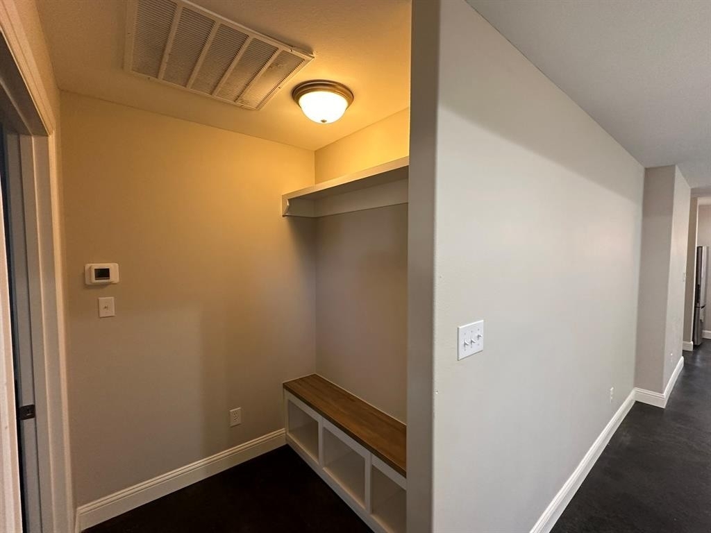 428 E Nelson Street - Photo 3