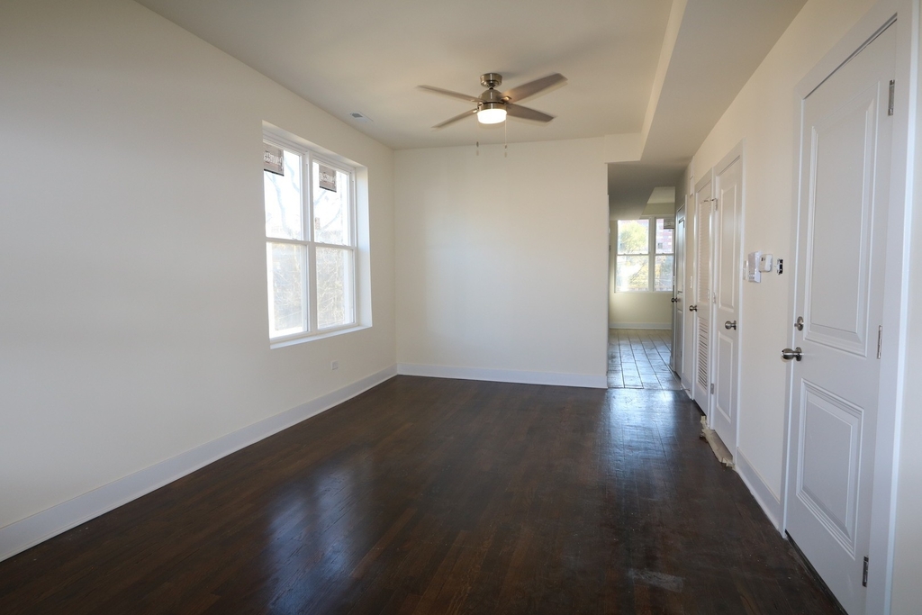 3243 W Flournoy Street - Photo 6