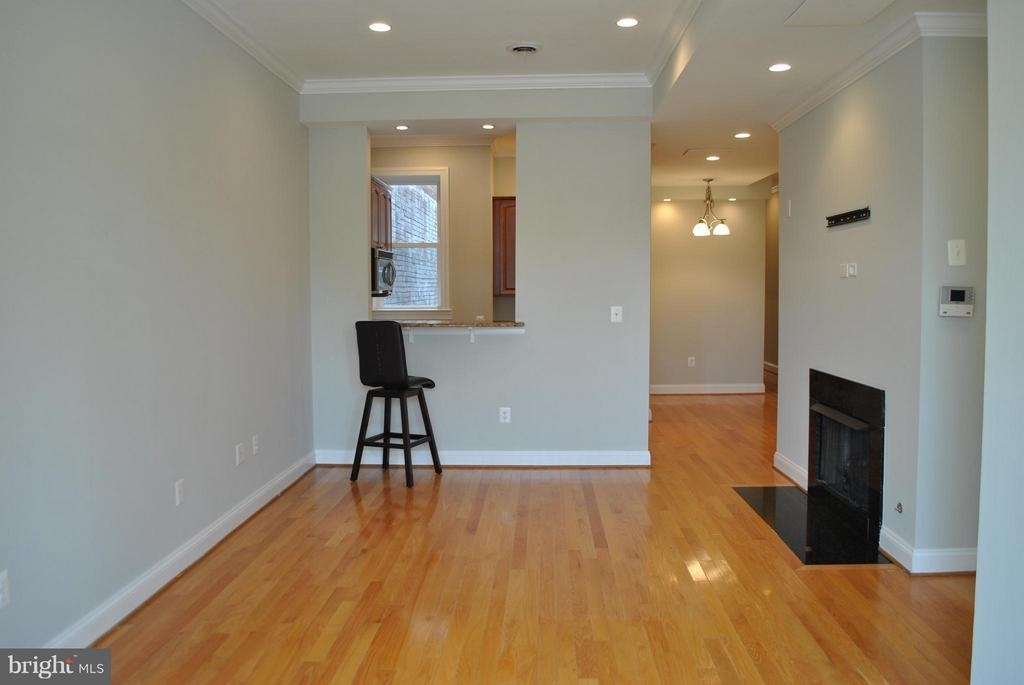 1544 New Jersey Ave Nw - Photo 8