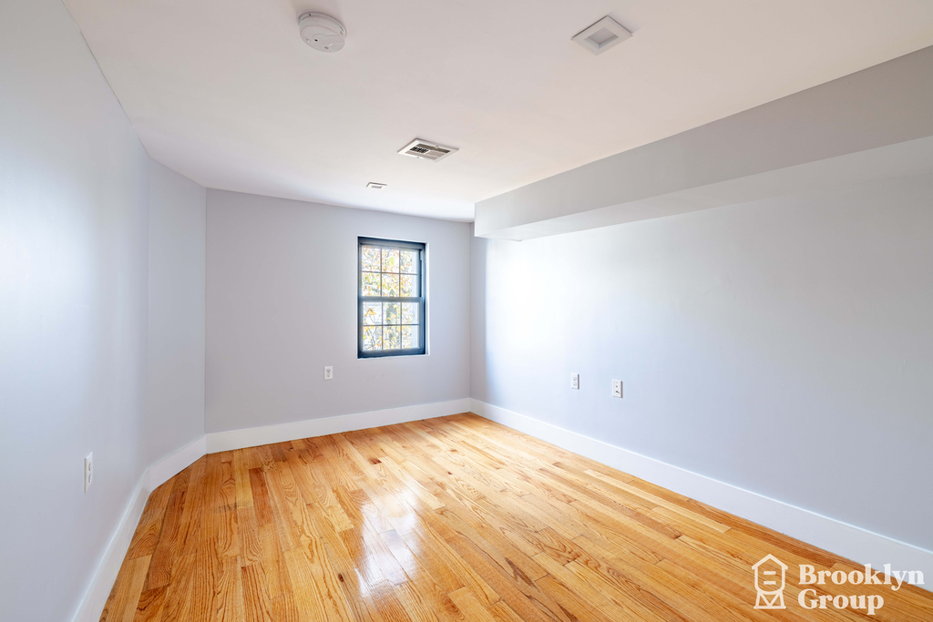 1254 Bushwick Avenue - Photo 11