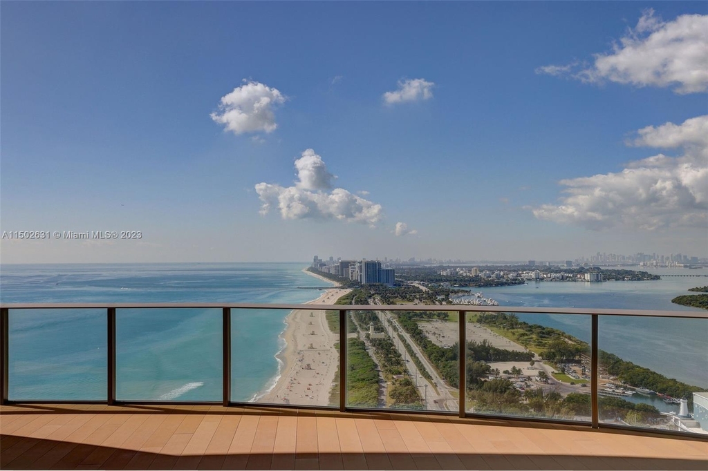 15701 Collins Ave - Photo 84