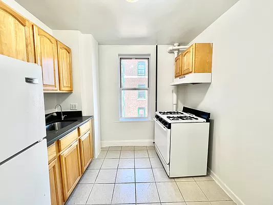 34-46 91st Street - Photo 3