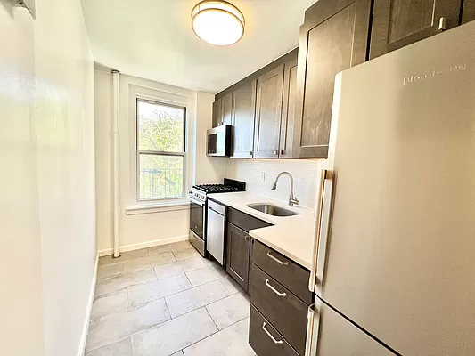 34-33 90th Street - Photo 4