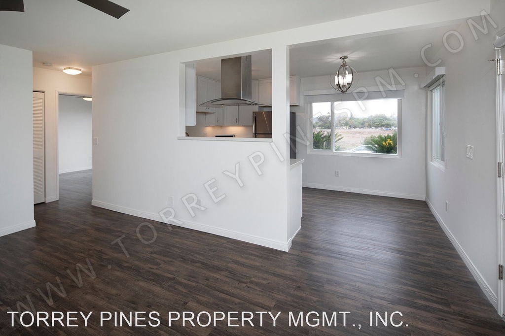4076-4080 1/2 Crown Point Drive - Photo 1
