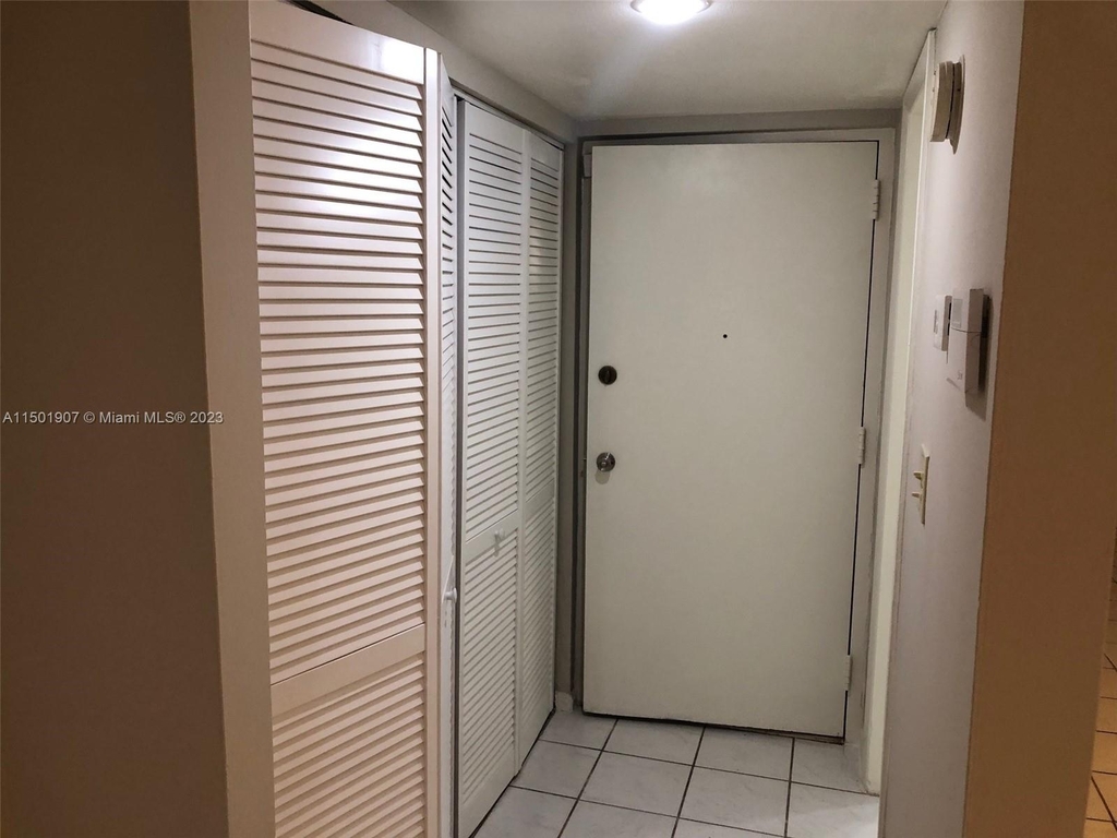 10700 Sw 108 Av - Photo 16