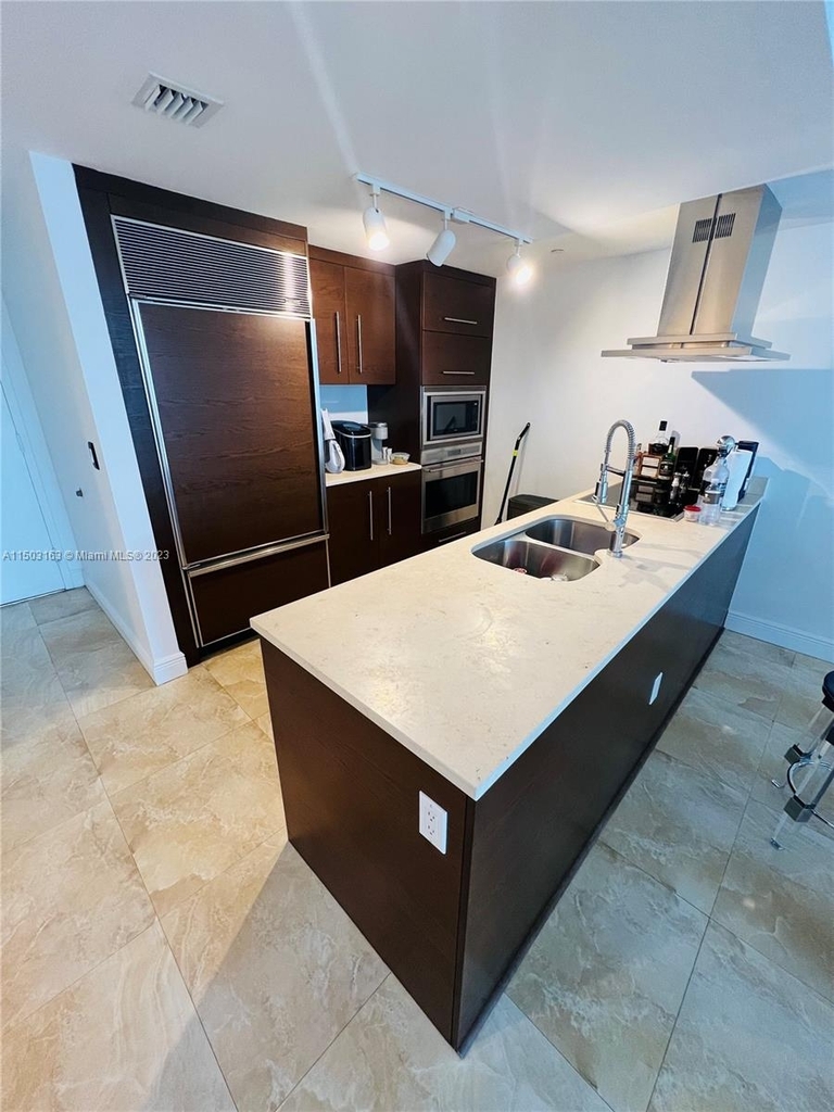 495 Brickell Ave - Photo 8