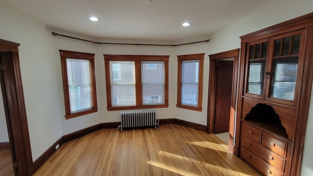 83 Belgrade Ave - Photo 8