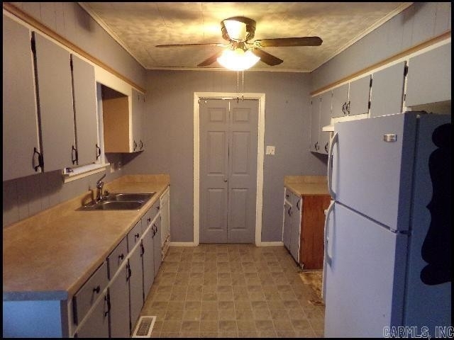 6101 Allen Street - Photo 5