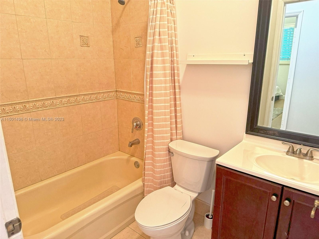 9063 Sw 163rd Ter - Photo 12