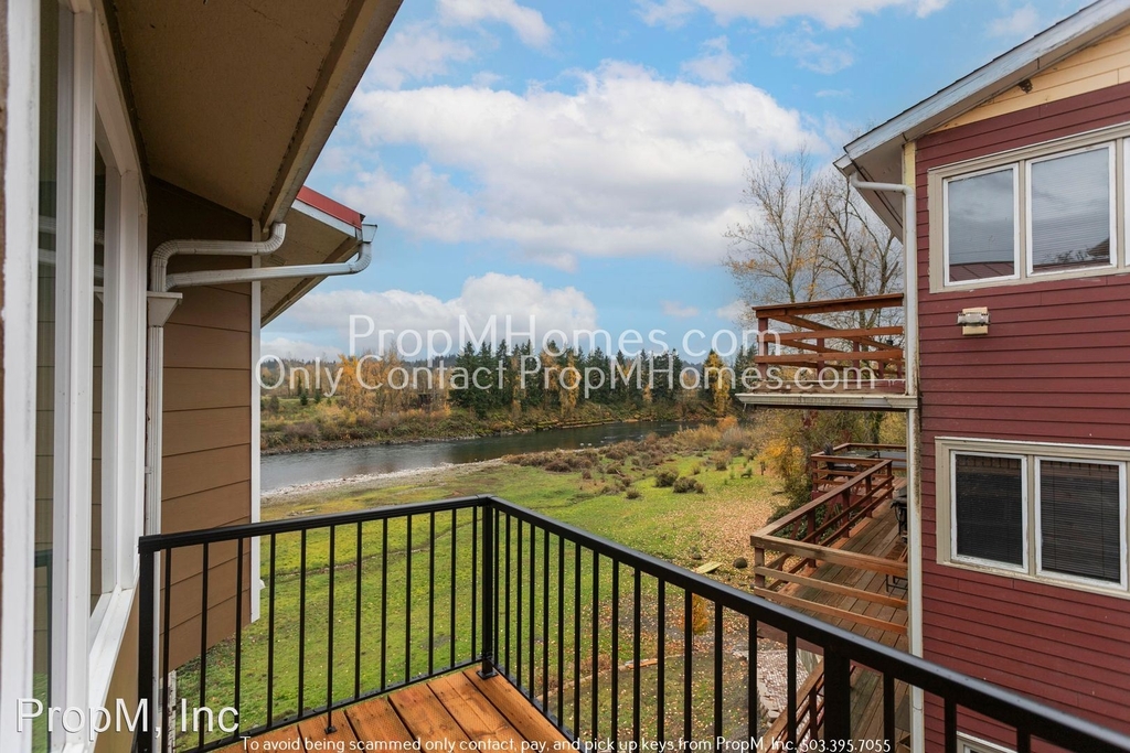 203 W Clackamas Boulevard - Photo 20