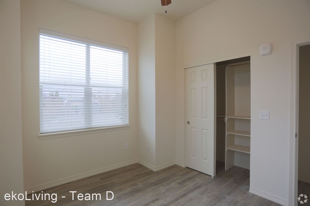 7180 N. Leavitt Avenue - Photo 15