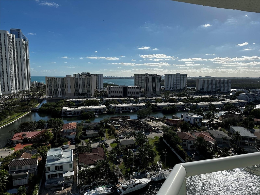 16400 Collins Ave - Photo 8