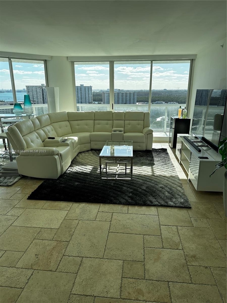 16400 Collins Ave - Photo 9