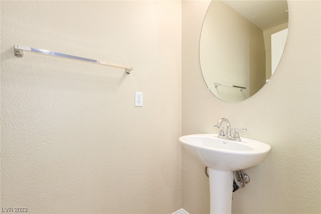 5645 African Lilly Court - Photo 15