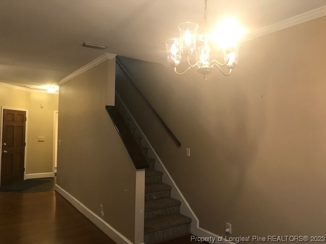 723 Victorian Place - Photo 8