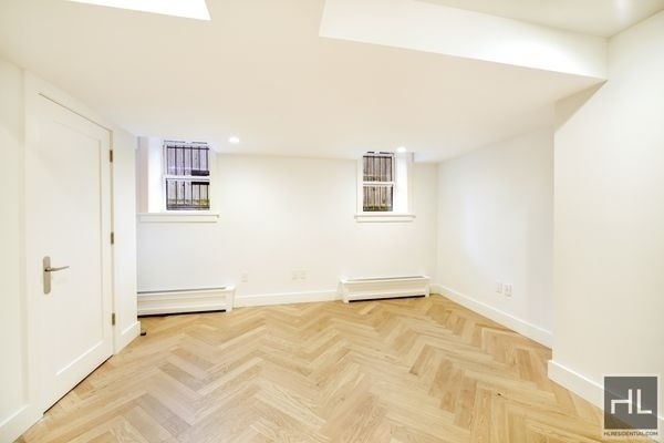 Prospect Park West - Photo 0