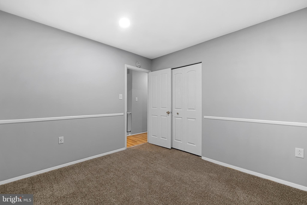 8115 Wooded Glen Court - Photo 20