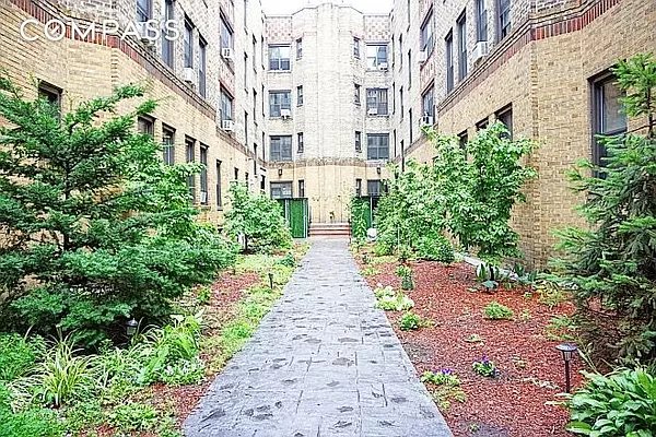 32-50 93rd Street - Photo 5