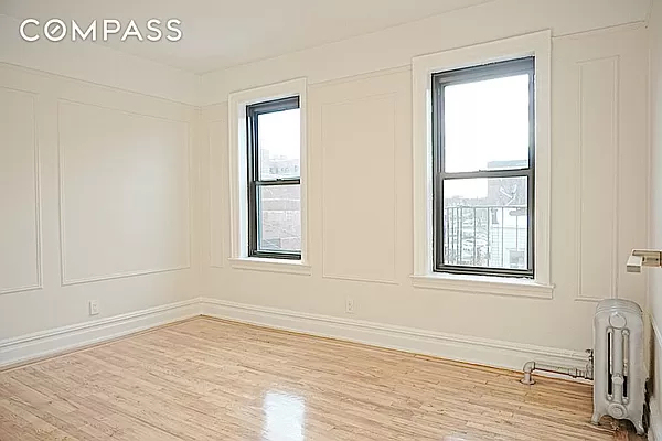 32-50 93rd Street - Photo 3