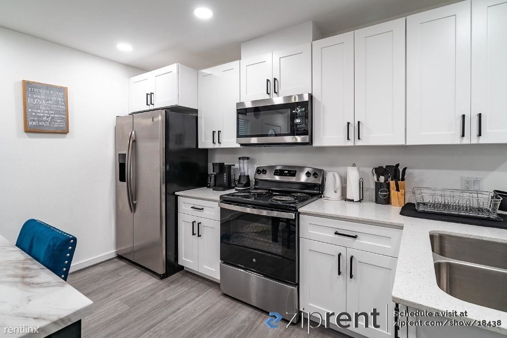 8722 Peachtree St - Photo 5