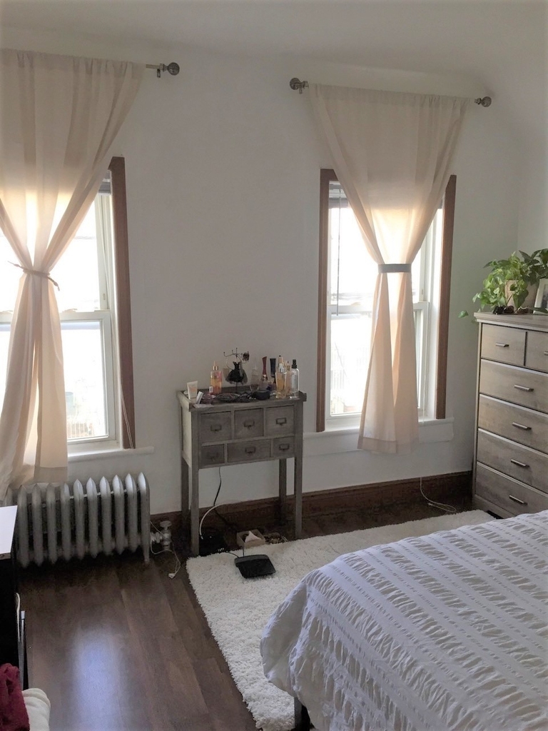 23-74 32nd Street - Photo 0