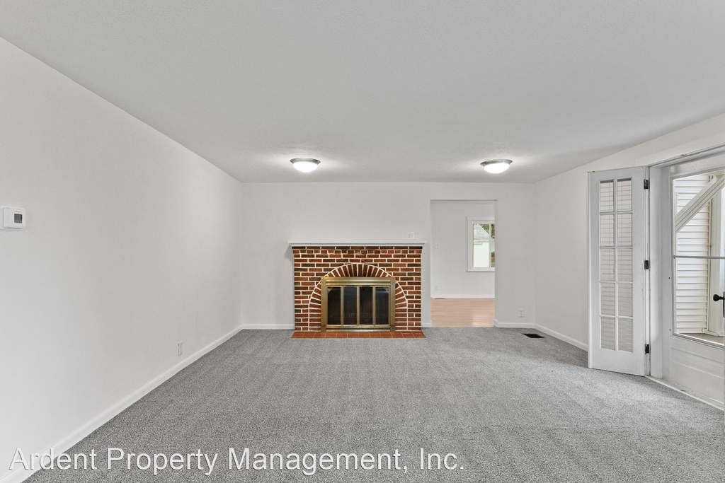 1130 Peachblow Road - Photo 16