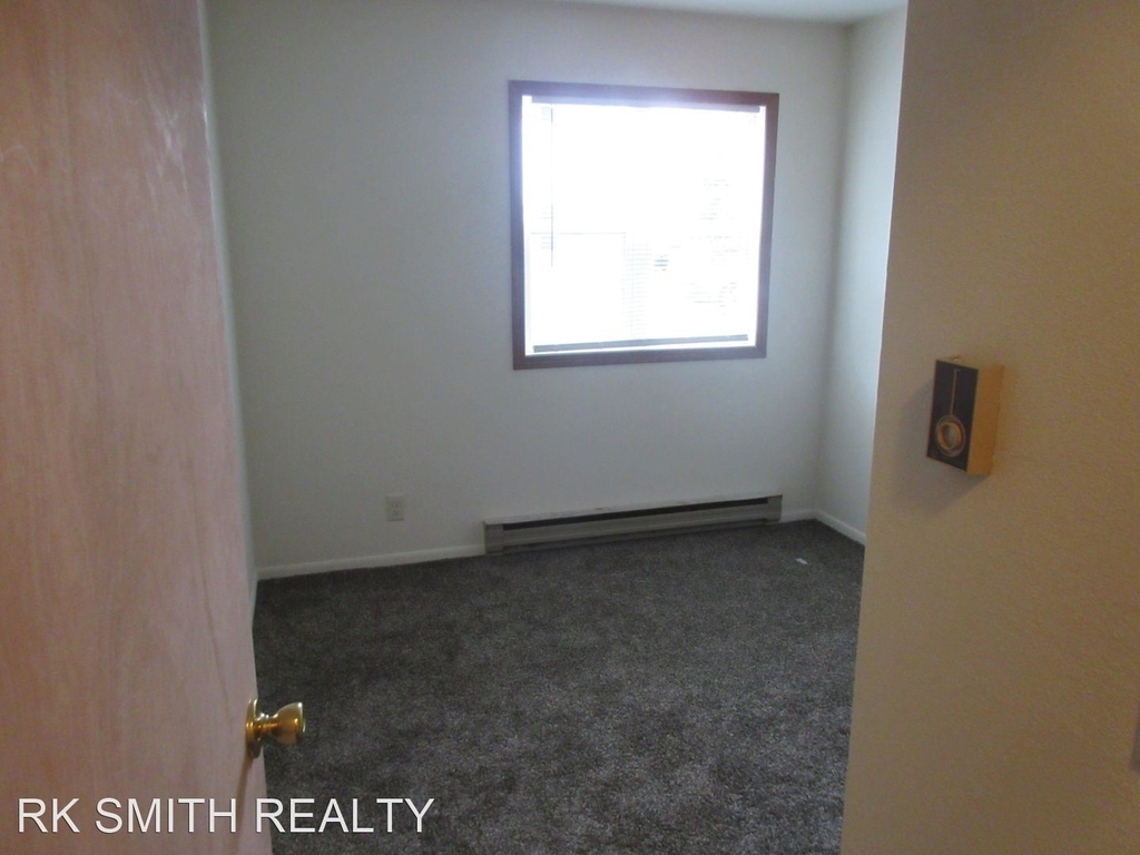 1325 Laramie Lane - Photo 5